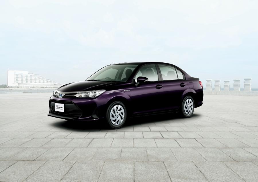 Toyota Corolla Axio Hybrid '2017